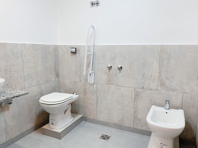 Baño de la Residencia Garden